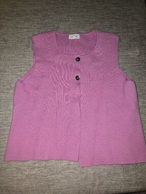 Sleeveless Pink Button-Front Knit Tank Top